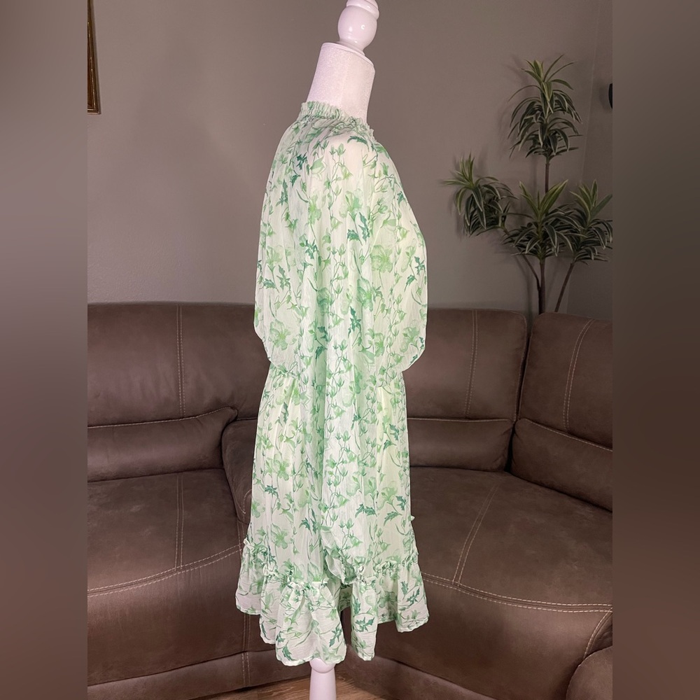 Gianni Bini Green Floral Mini Dress Sz L Easter Wedding Summer Spring Vacation - Picture 8 of 14